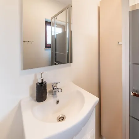 Apartment Beautiful Apartment For 7 Adults In Malmedy, Cleaning Included